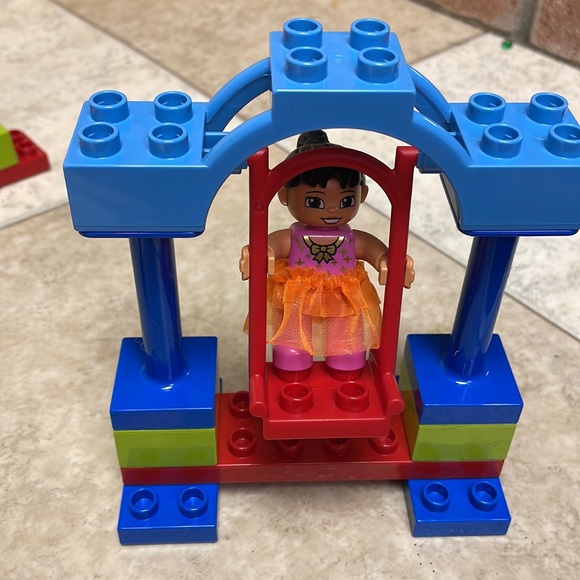 Lego Duplo Circus #10504 - Picture 6 of 8